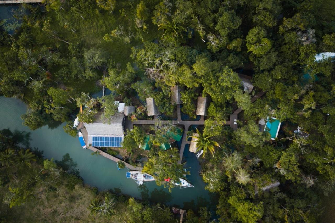 Boatique Hotel And Marina Rio Dulce Town Buitenkant foto