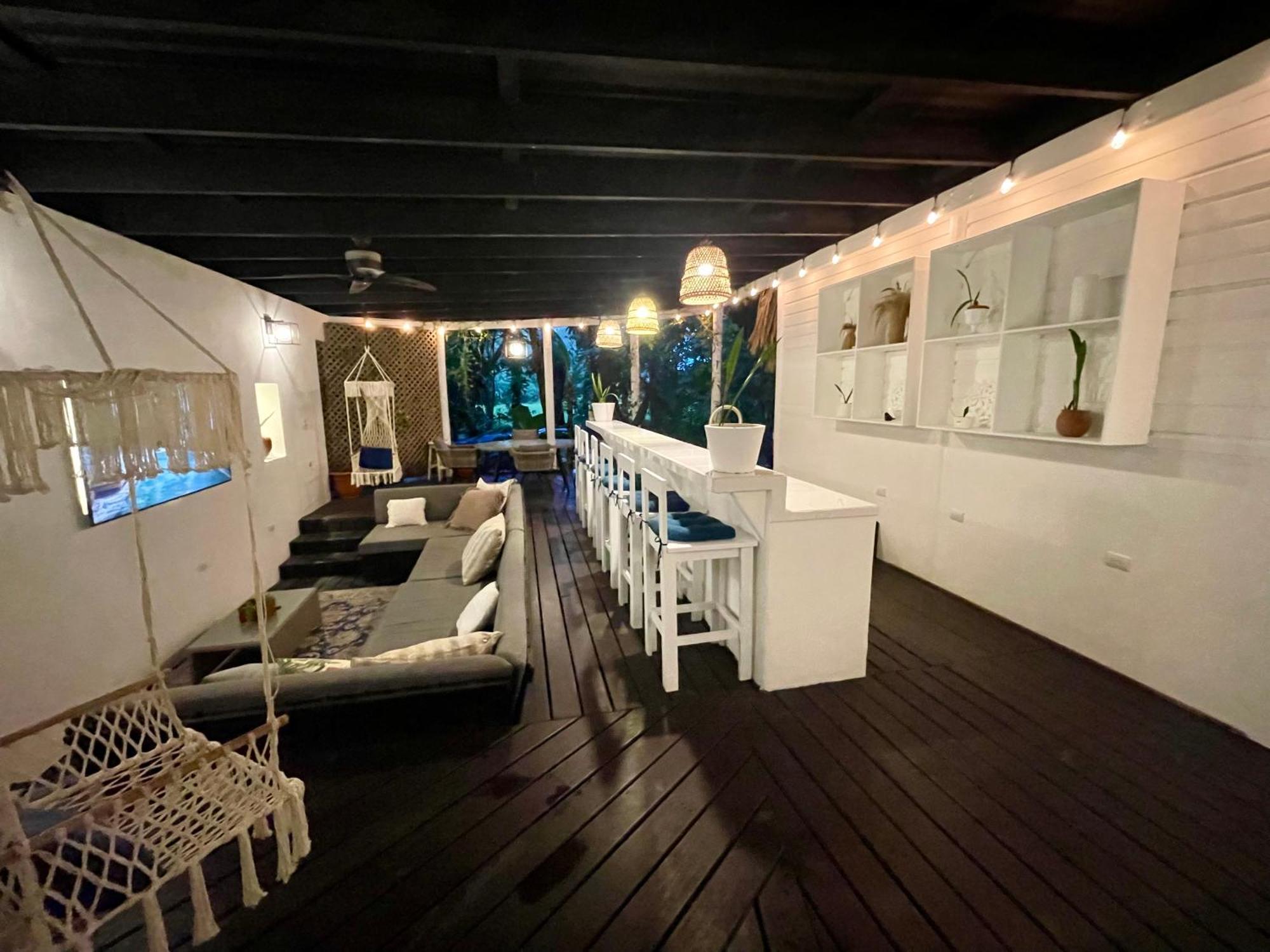 Boatique Hotel And Marina Rio Dulce Town Kamer foto